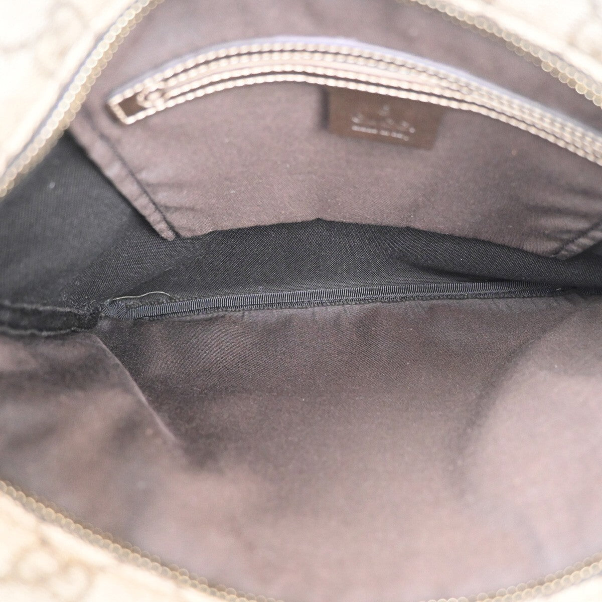 GUCCI Logo GG Pattern Shoulder Bag PVC Leather Canvas Brown GHW Italy 16FB606