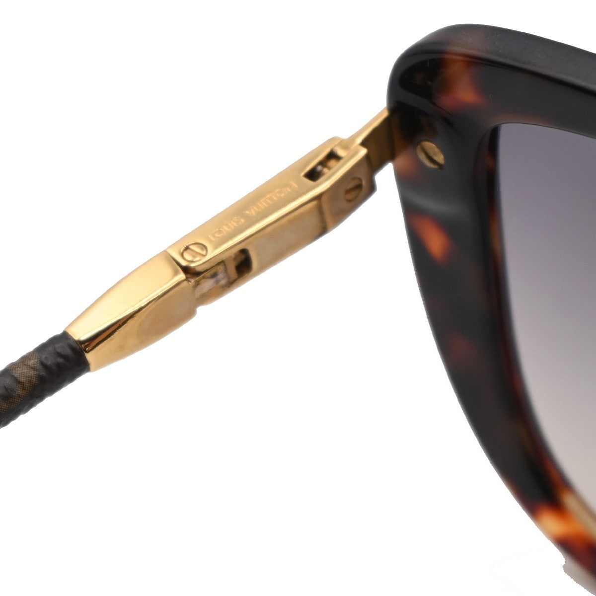 LOUIS VUITTON Charlotte SunGlasses Eye Wear Metal Plastic Gold BN Z0629E 37RL593