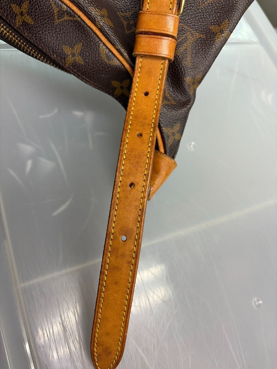 LOUIS VUITTON Boulogne 30 Shoulder Bag Monogram Leather Brown M51265 84YJ279