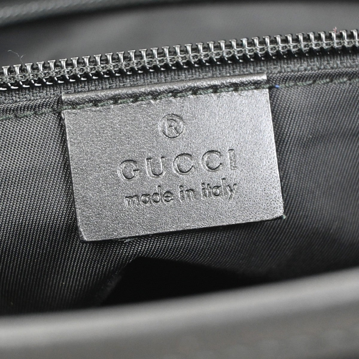 GUCCI Logo Sherry Messenger Shoulder Bag Canvas Leather Black SHW Italy 83KC636