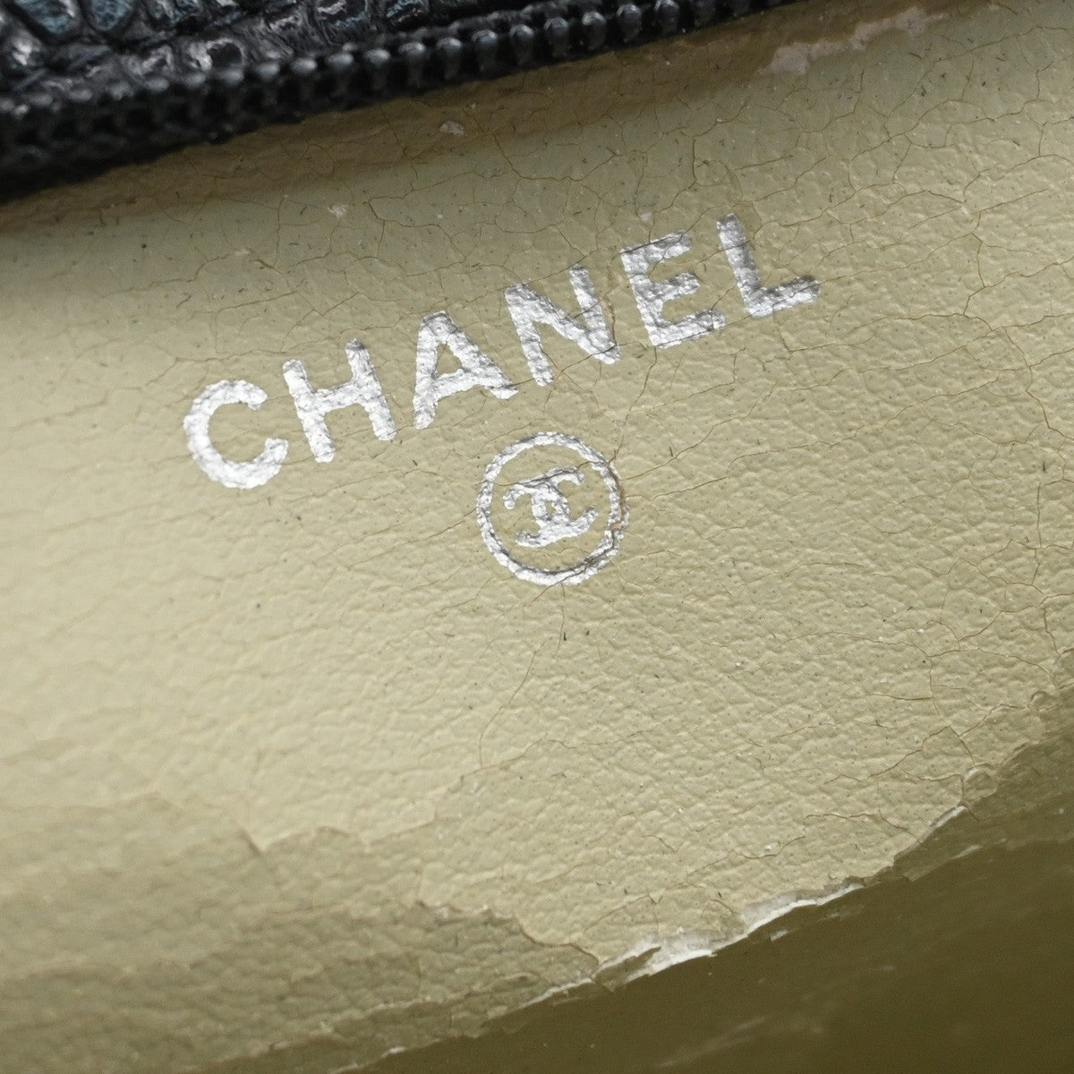 CHANEL CC Logo Mini Pouch Bag Grained Calfskin Leather Black GHW France 34KB454