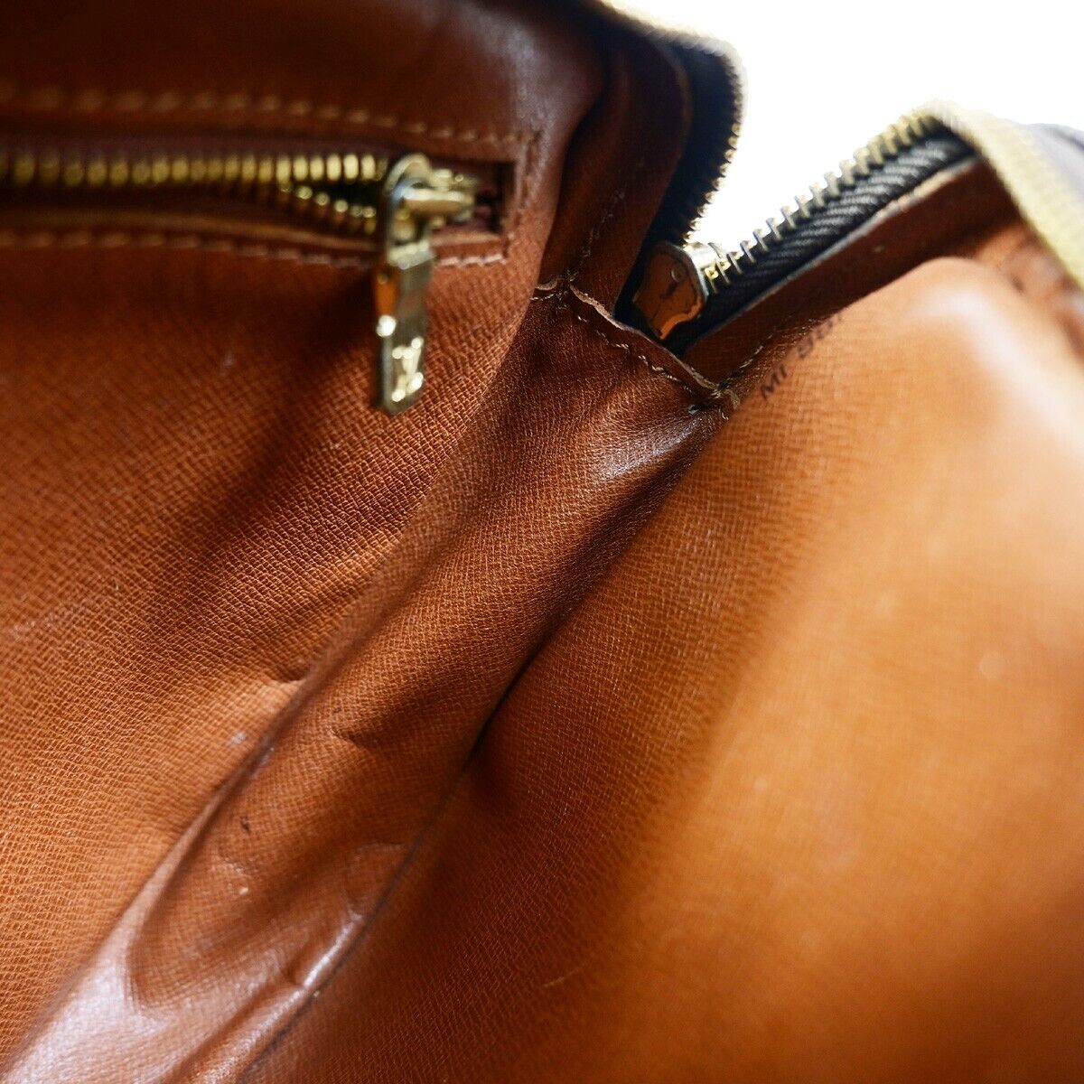 LOUIS VUITTON Jeune Fille MM Shoulder Bag Monogram Leather Brown M51226 33EB027