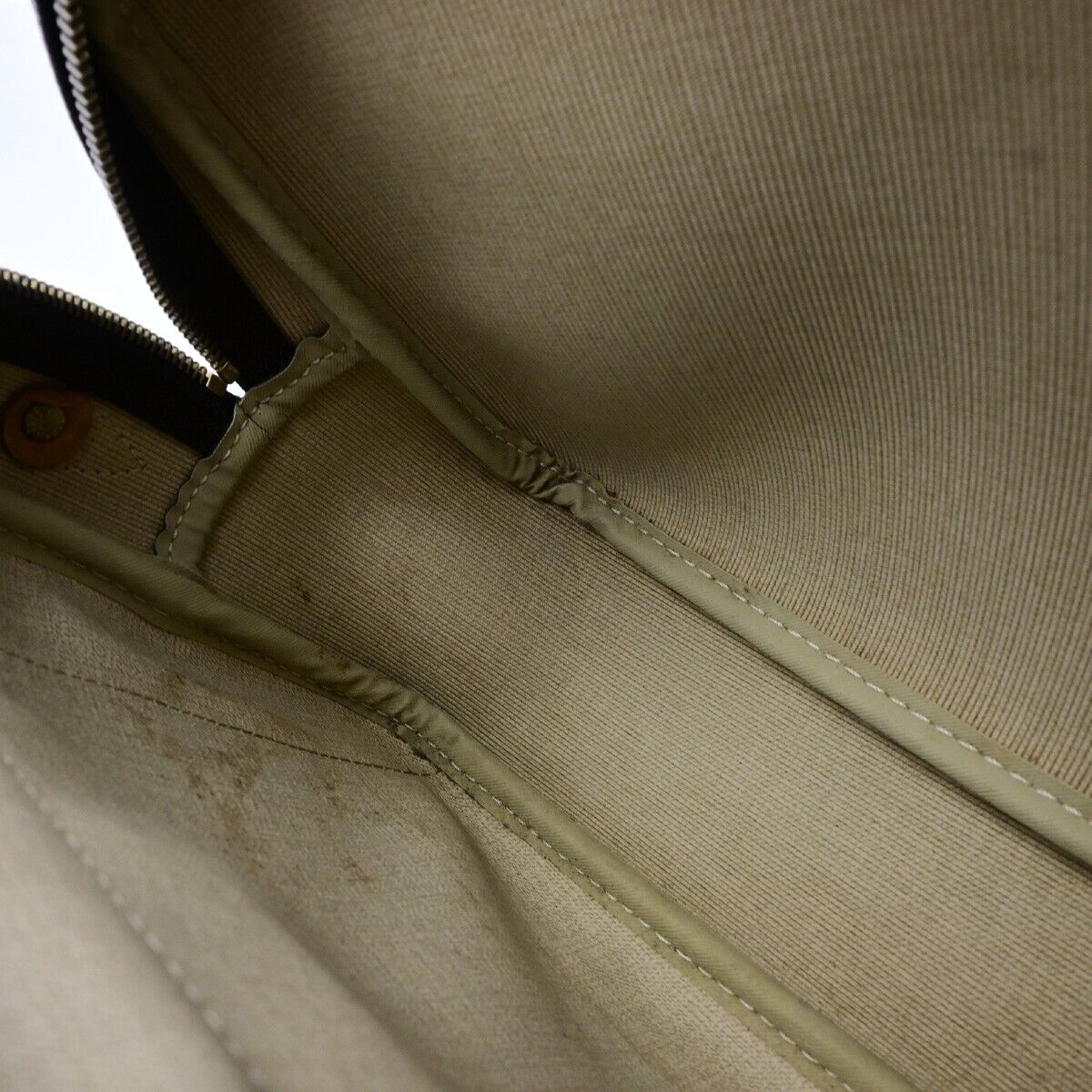 LOUIS VUITTON Reporter PM Crossbody Shoulder Bag Monogram Leather M45254 69ED047