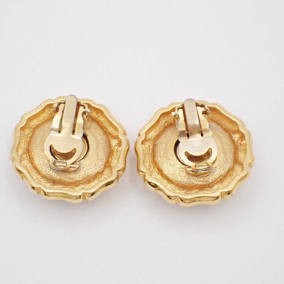 CHANEL CC Logo Color Stone Round Button Earrings Clip-On Blue GHW France 30RF655