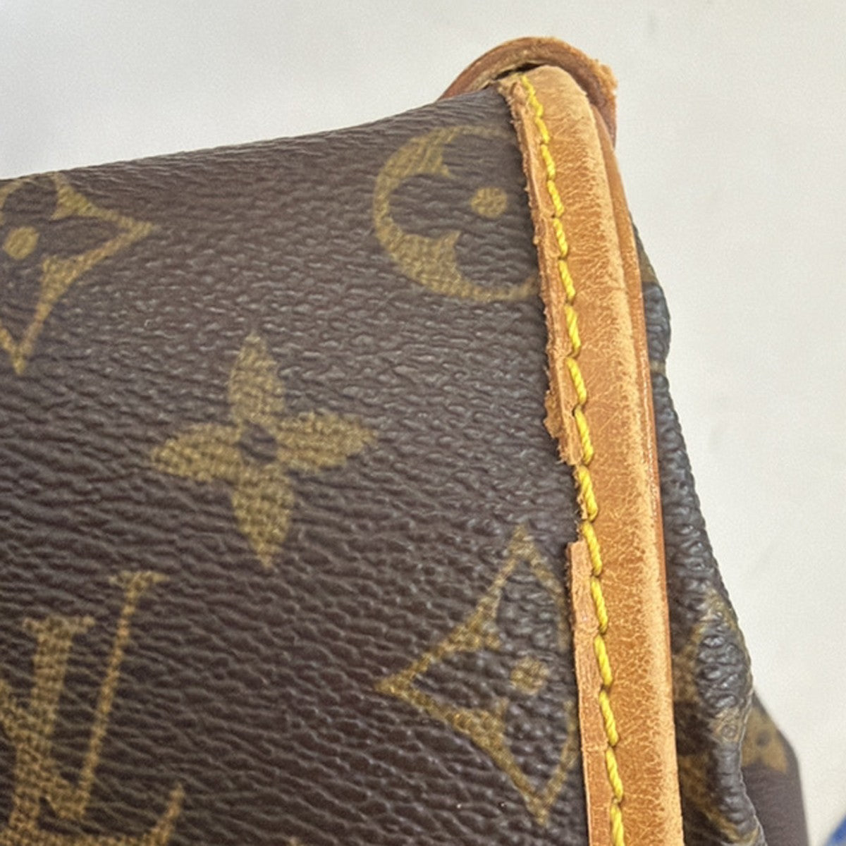 LOUIS VUITTON Logo Saumur 43 Shoulder Bag Monogram Leather Brown M42252 12YH900