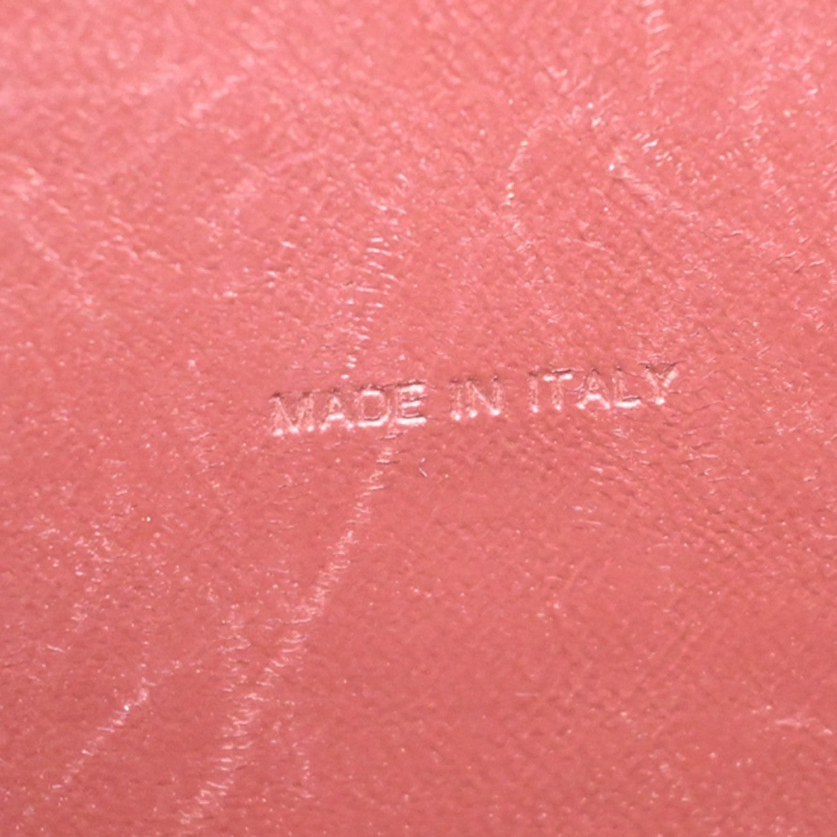 MUST DE CARTIER 2C Logo Shoulder Bag Leather Red GHW Italy 02KP168