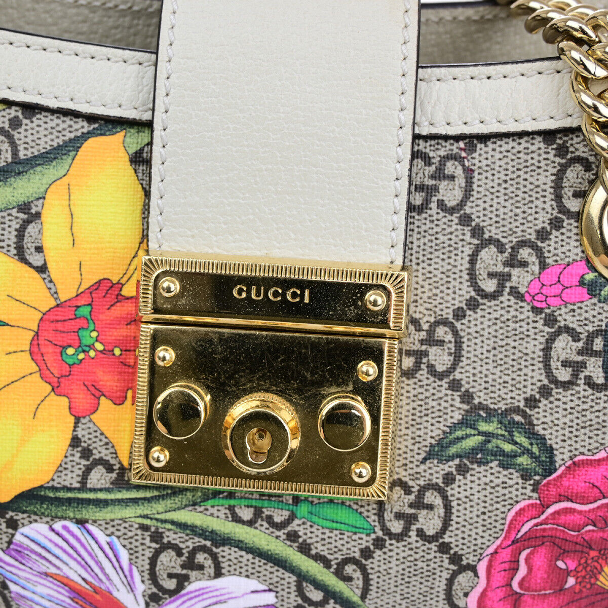 GUCCI Padlock GG Supreme Flora Shoulder Bag PVC Leather WE BN Italy 29SJ246