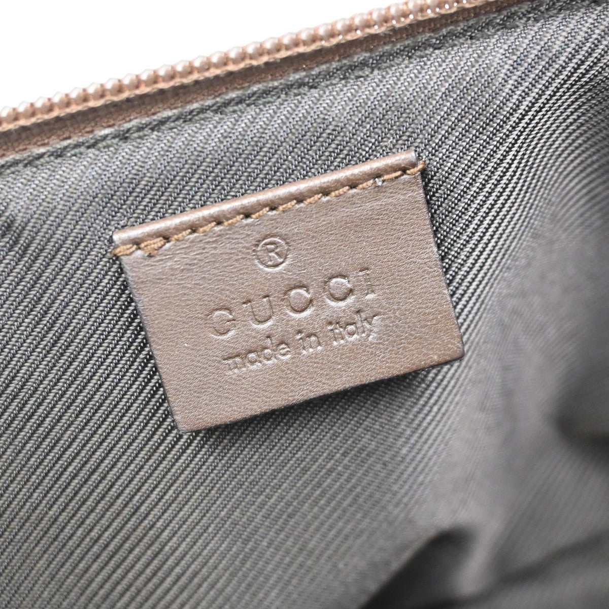 GUCCI GG Pattern Boat Pochette Shoulder Bag Canvas Beige Brown SHW Italy 62DA130