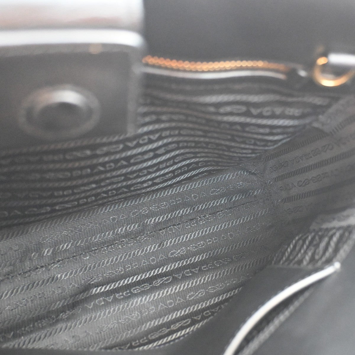 PRADA Logo Galleria Tote Hand Bag Saffiano Leather Black GHW 73PA039