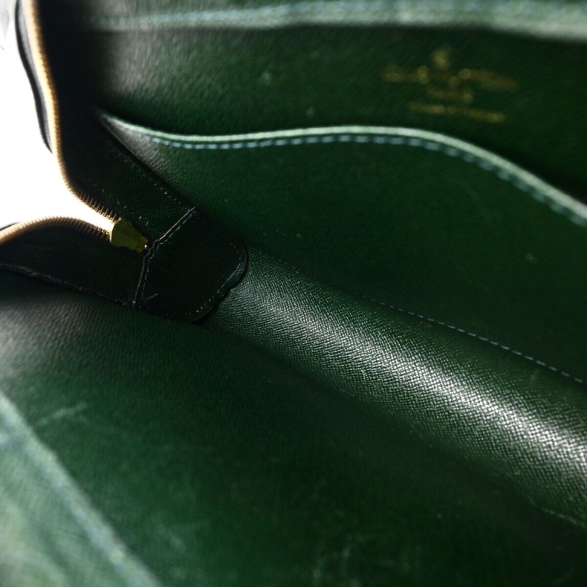 LOUIS VUITTON LV Logo BAIKAL Clutch Hand Bag Taiga Leather Epicea M30184 05EC929