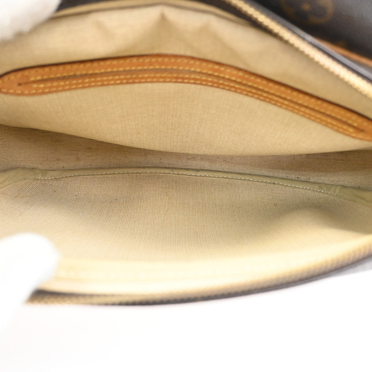 LOUIS VUITTON Reporter Crossbody Shoulder Bag Monogram Leather BN M45254 67CA923