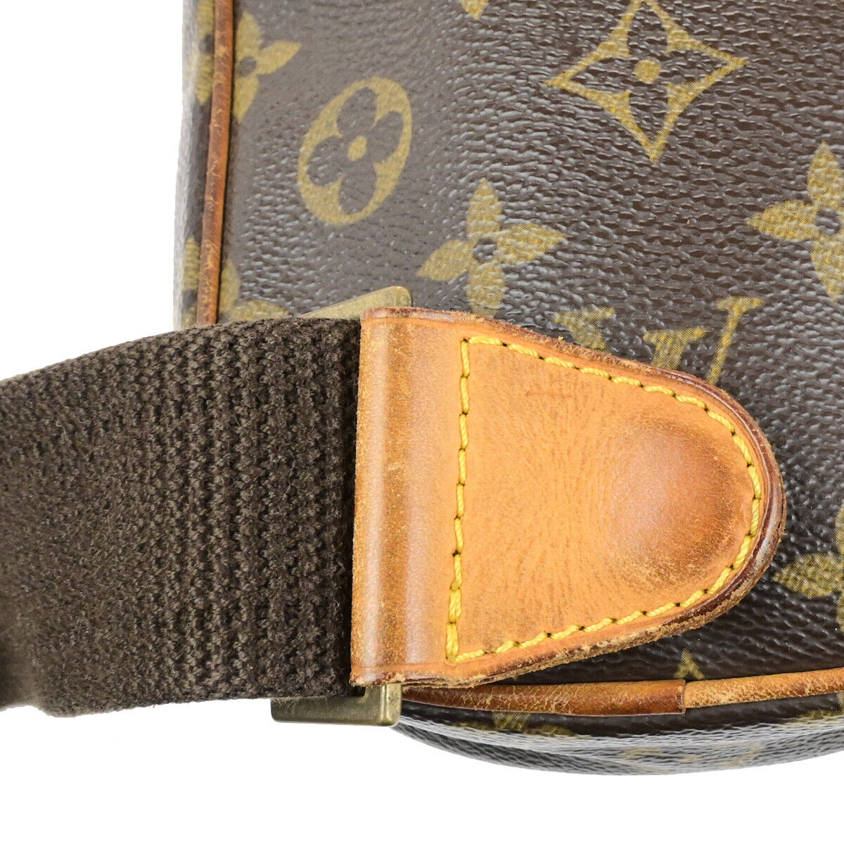 LOUIS VUITTON Pochette Gange Shoulder Bag Monogram Brown Spain M51870 76SJ582
