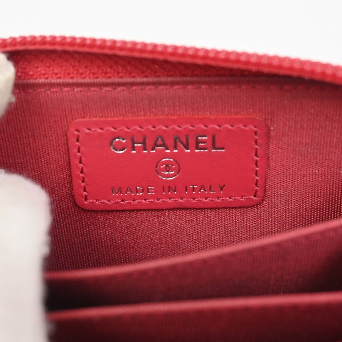 CHANEL CC Logo Zip Around Coin Wallet Grained Calfskin Leather Red Italy 87RL776