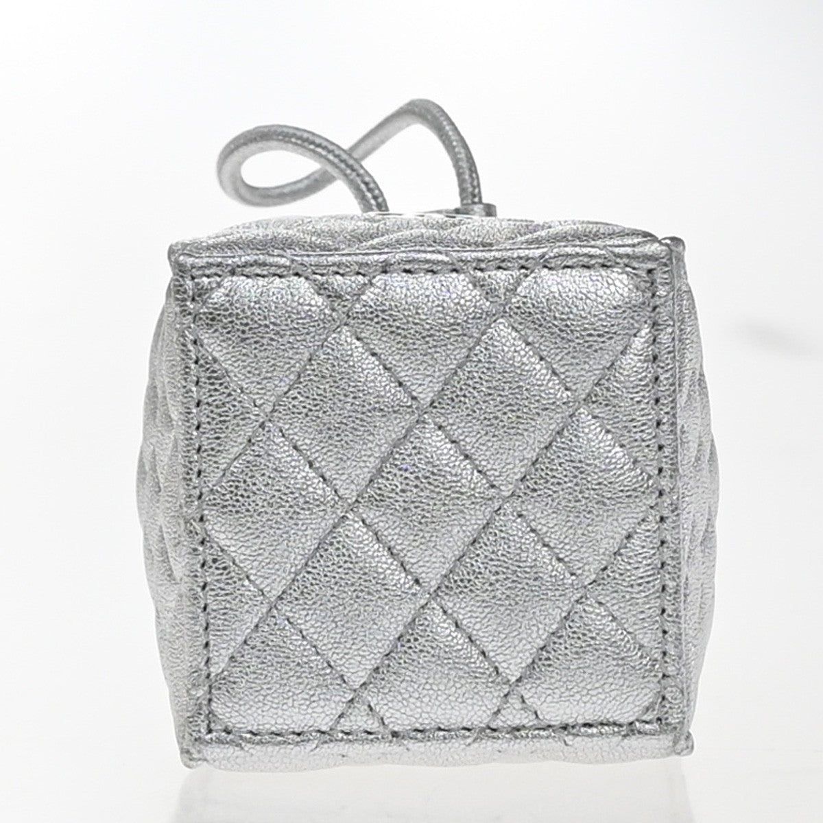 CHANEL Matelasse Drawstring Bucket Mini Shoulder Bag Leather Silver 683RP119