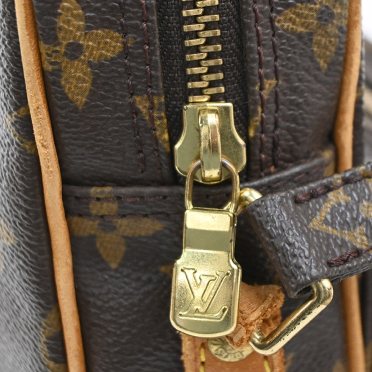 LOUIS VUITTON Amazon Crossbody Shoulder Bag Monogram Leather BN M45236 87MA596