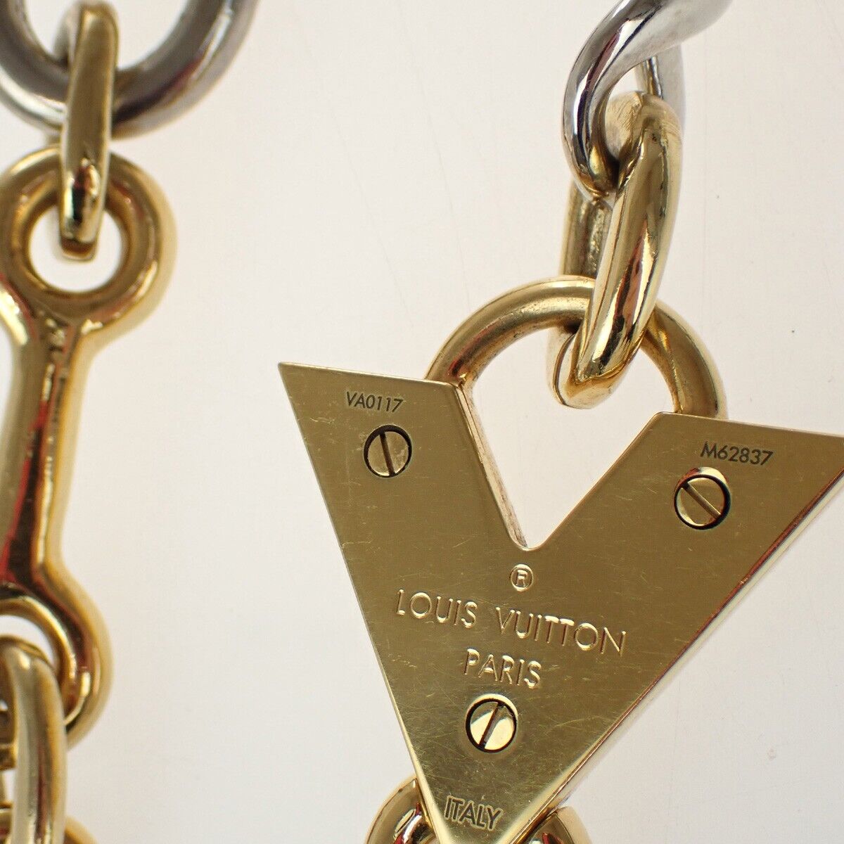 LOUIS VUITTON Logo Chain Long Necklace Gold Silver Italy M62837 87YG573