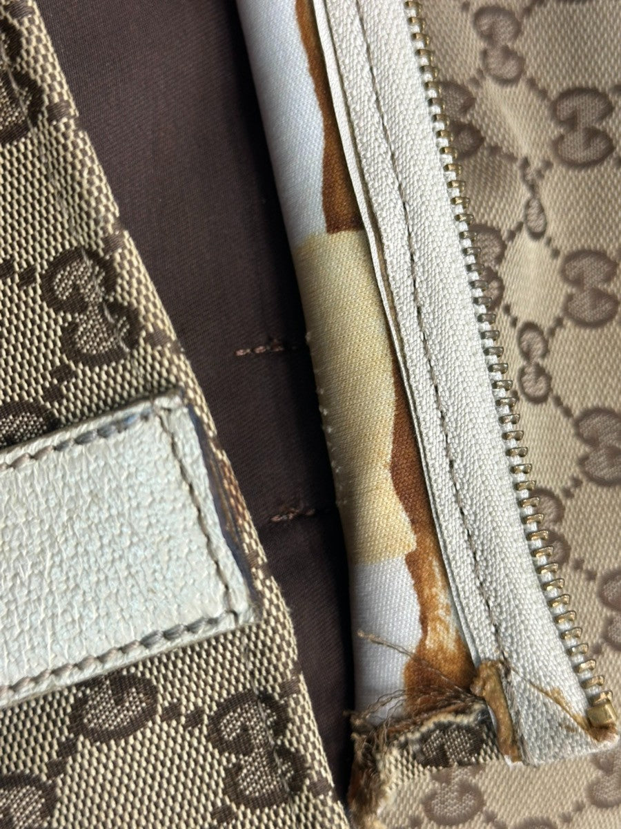 GUCCI Logo  Shoulder Bag GG  Canvas Leather Beige White GHW Italy 31CA457