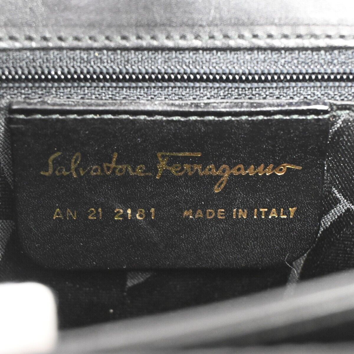 SALVATORE FERRAGAMO 2Way Gancini Shoulder Hand Bag Leather Black Gold 77SH468