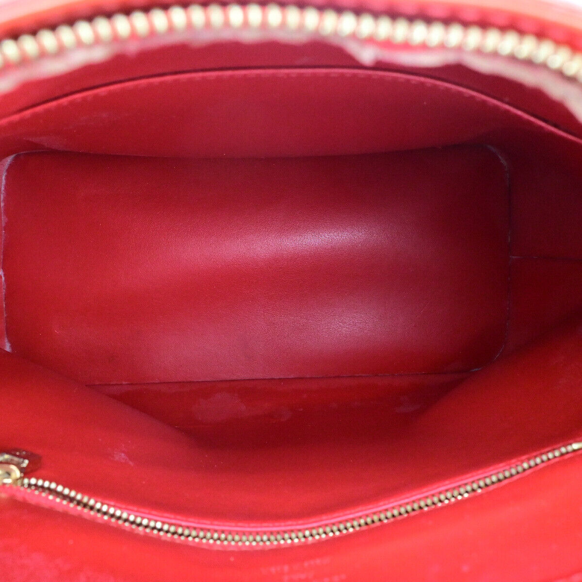 LOUIS VUITTON Houston Shoulder Bag Monogram Vernis Rouge M91092 60YF418