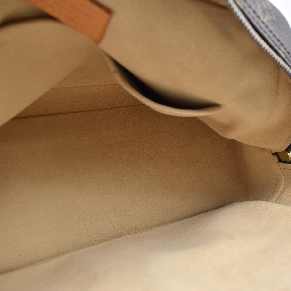 LOUIS VUITTON Manhattan PM Hand Bag Monogram Leather Brown Gold M40026 18AA035
