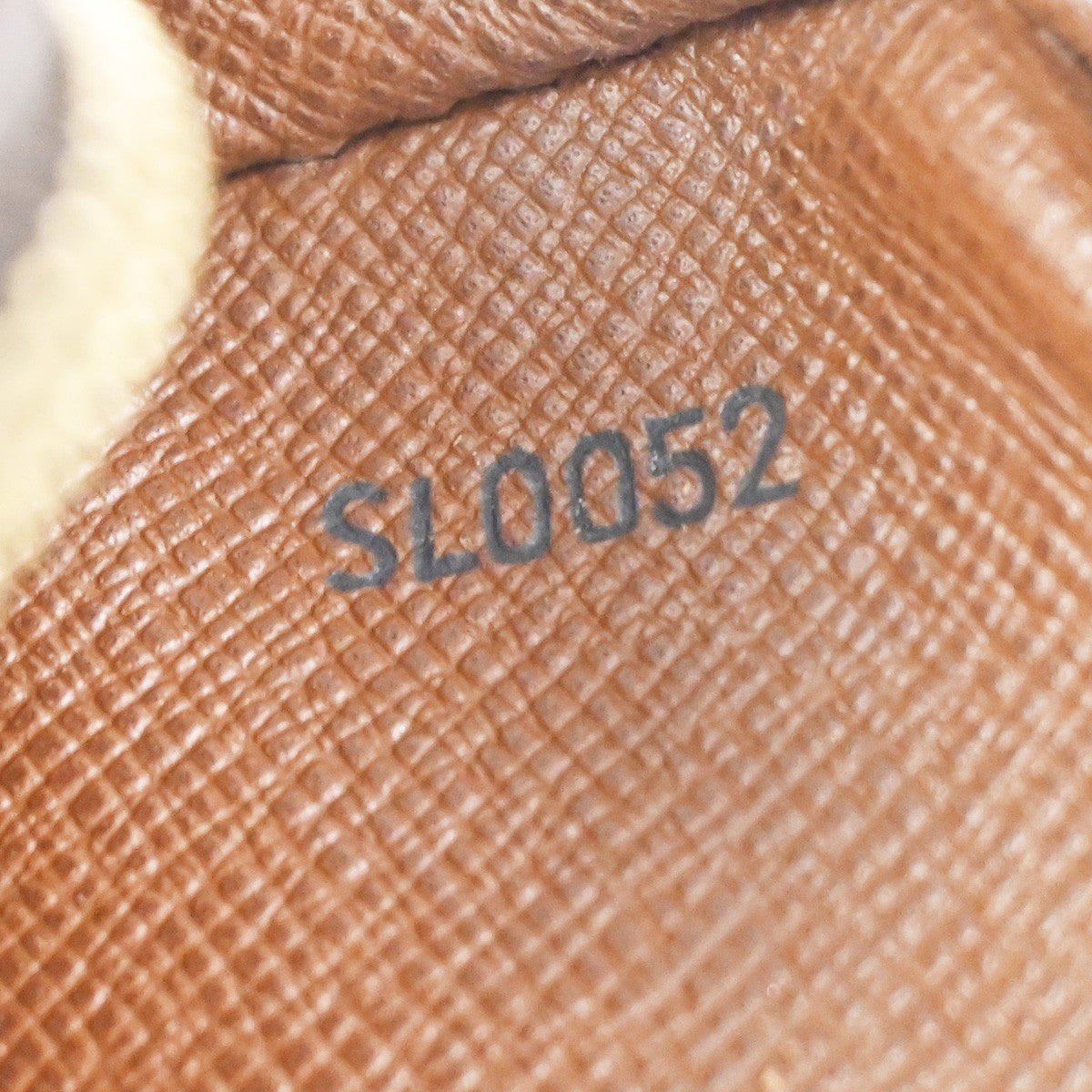 LOUIS VUITTON Danube Shoulder Bag Monogram Leather Brown France M45266 87ZA285