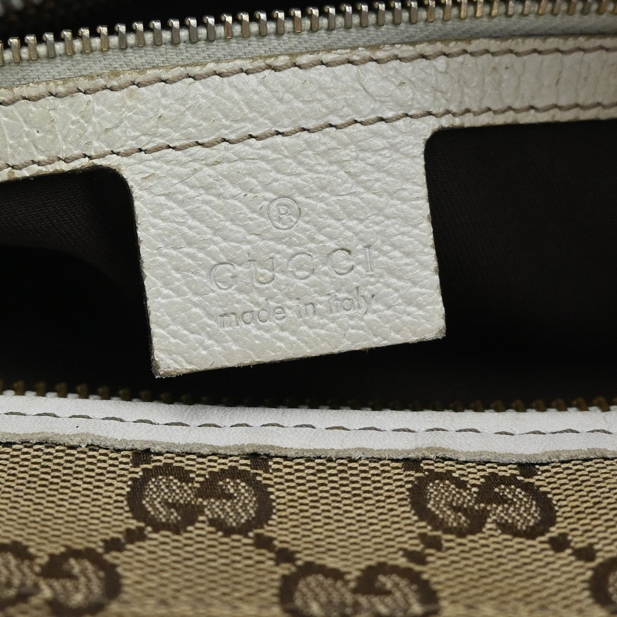 GUCCI Logo  Shoulder Bag GG  Canvas Leather Beige White GHW Italy 31CA457