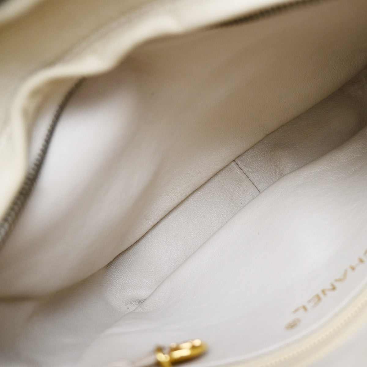 CHANEL CC Matelasse Chain Mini Shoulder Bag Leather White GHW Vintage 59RP109