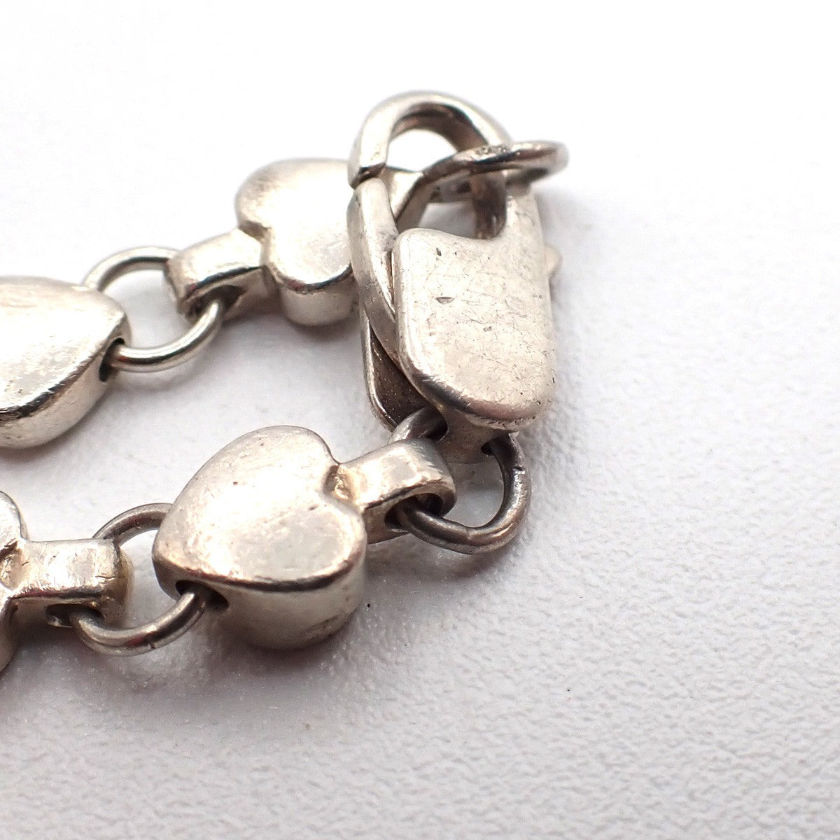 Tiffany & Co. Logo Puff Heart Link Charm Bracelet Silver 925 62RL625