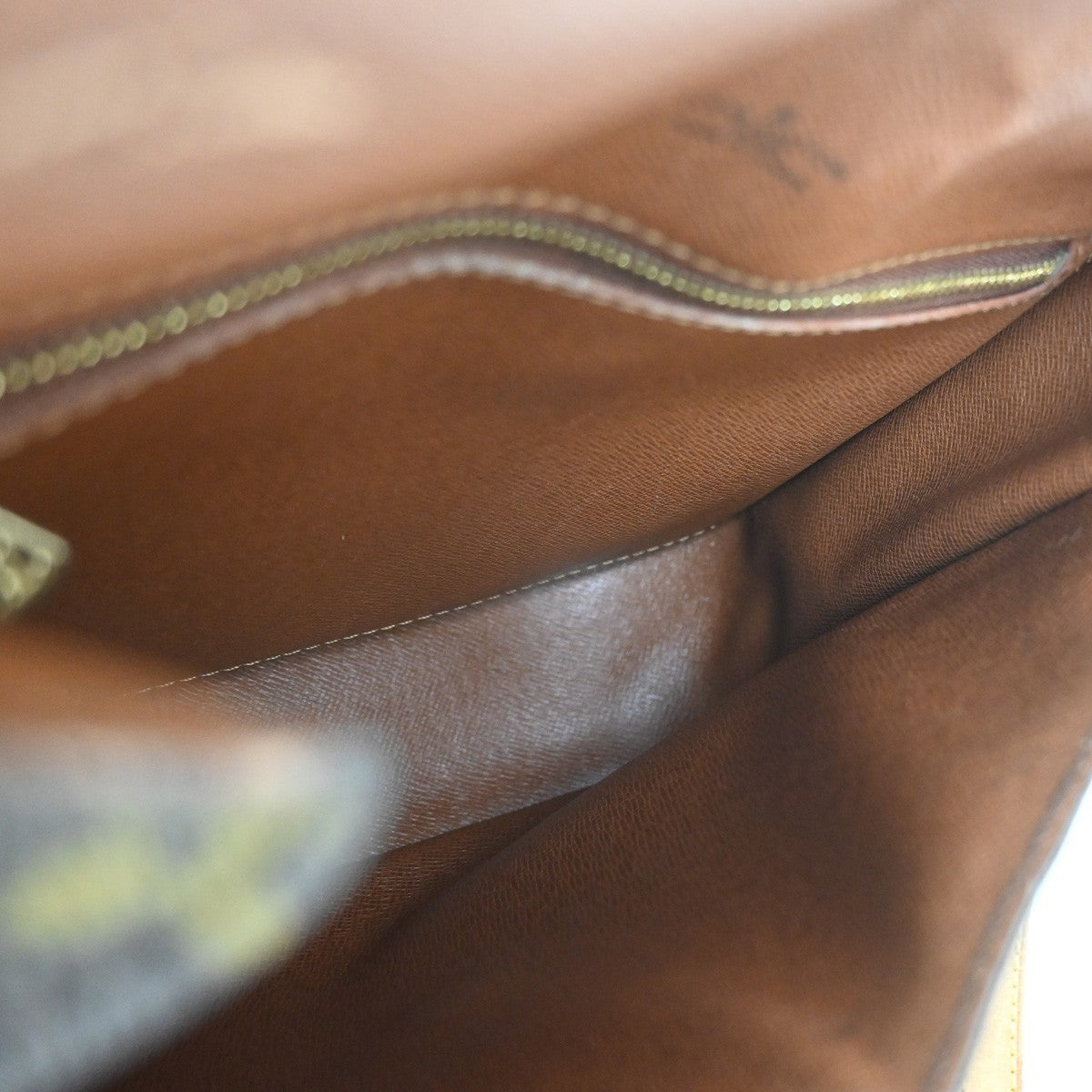 LOUIS VUITTON Saint Cloud GM Shoulder Bag Monogram Leather Brown M51242 30PA025