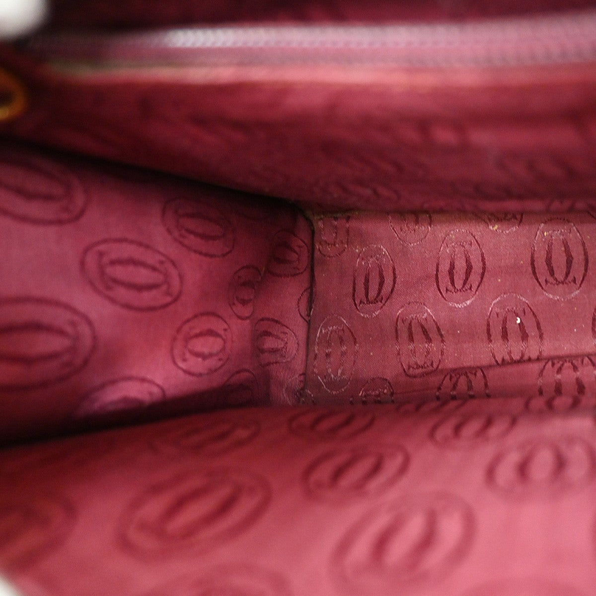 MUST DE CARTIER 2C Logo Hand Bag Leather Red GHW Italy 09KB667
