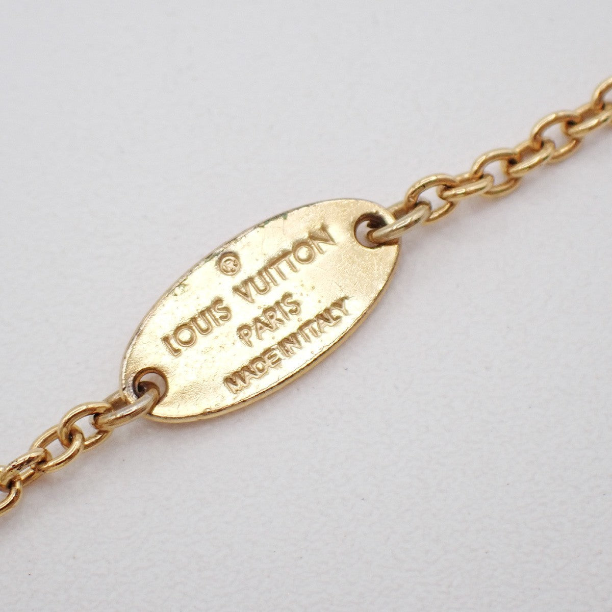 LOUIS VUITTON LV Logo Essential V Bracelet Gold-Plated Italy M61084 05KP269