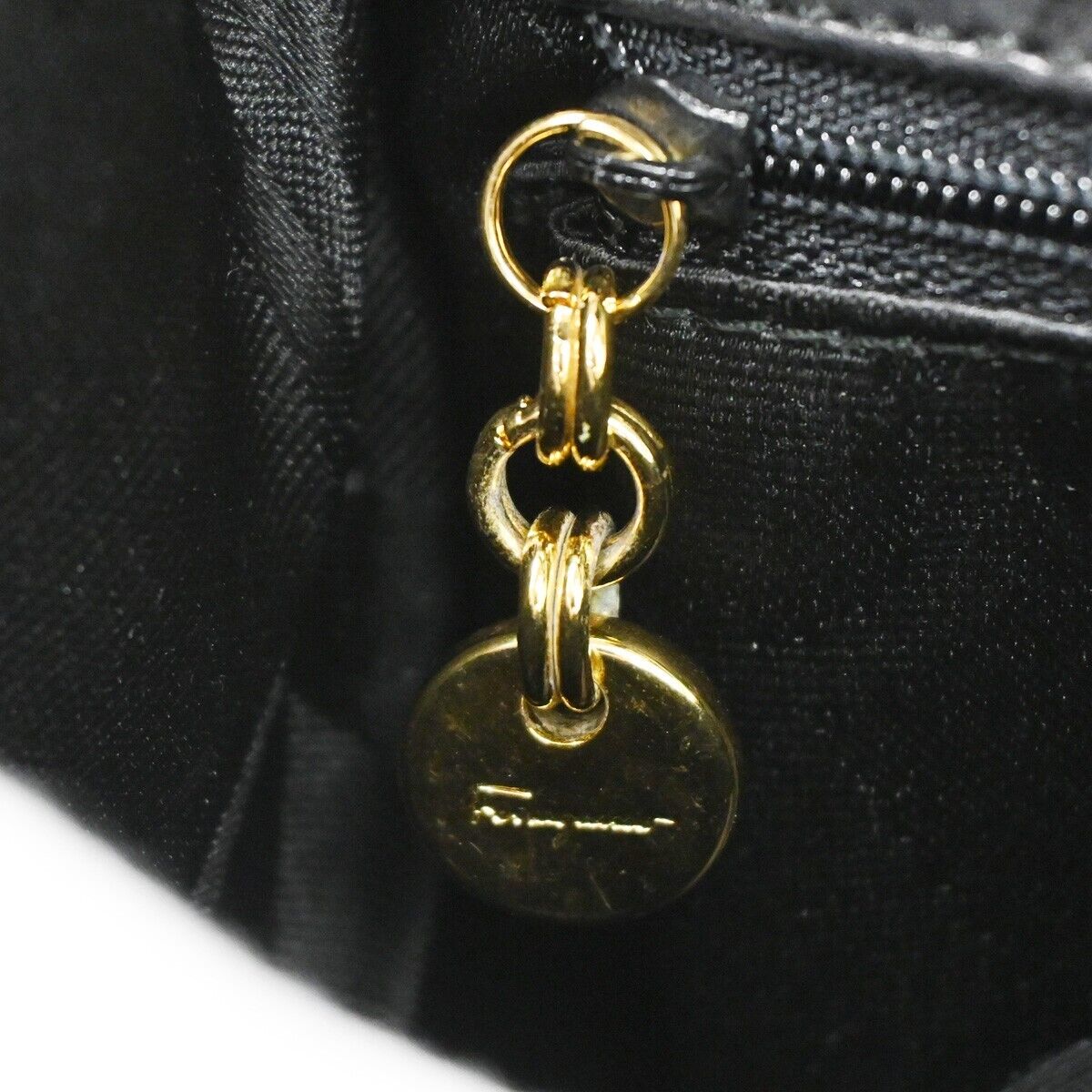 SALVATORE FERRAGAMO 2Way Gancini Shoulder Hand Bag Leather Black Gold 77SH468
