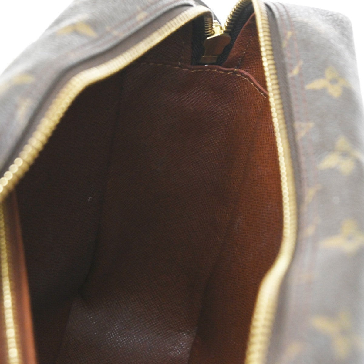 LOUIS VUITTON Nile Crossbody Shoulder Bag Monogram Leather Brown M45244 30CA617