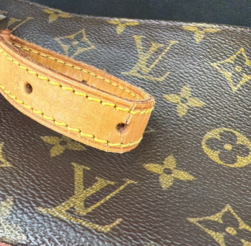 LOUIS VUITTON Logo Trotteur Shoulder Bag Monogram Leather Brown M51240 73YH916