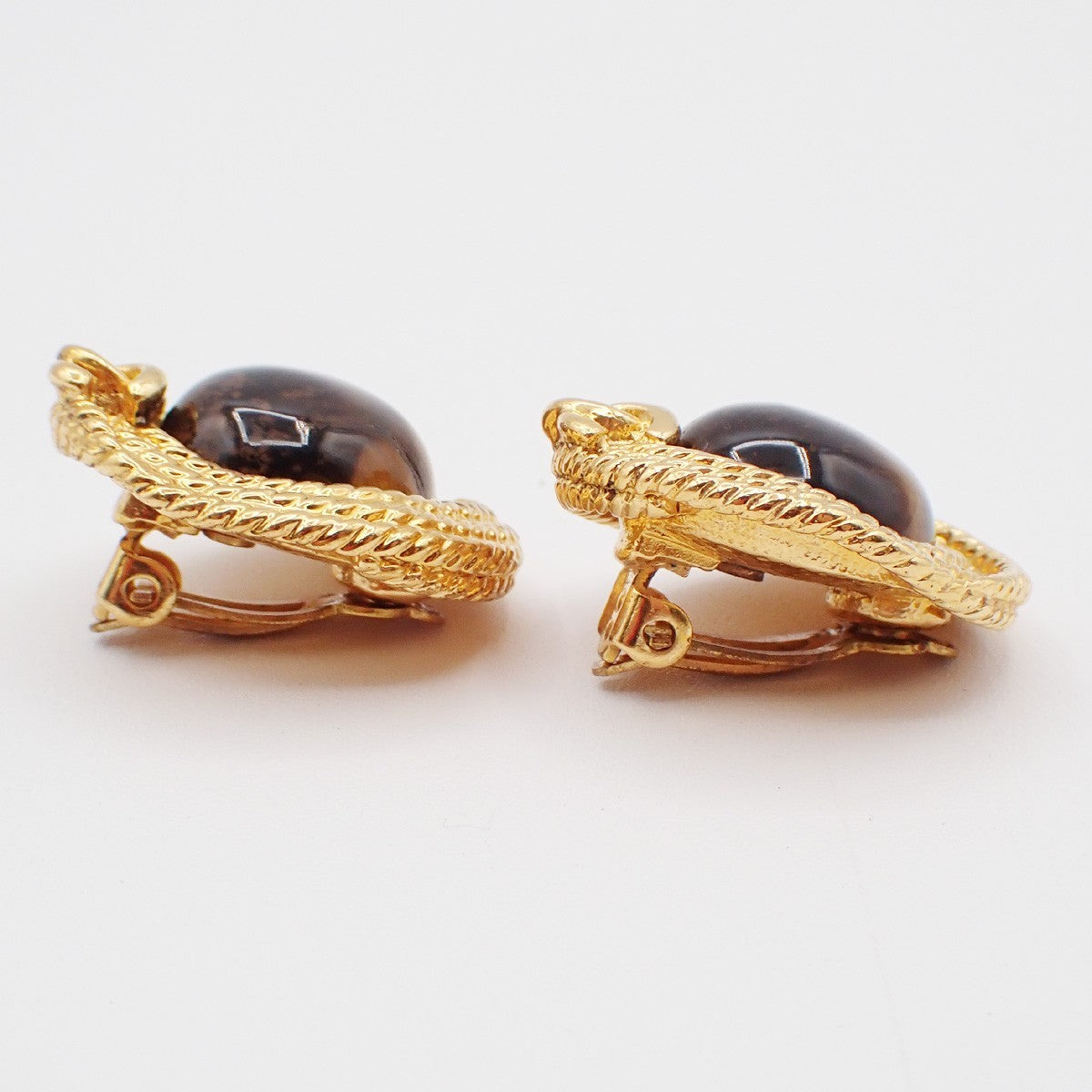 CHANEL CC Logo round Button Earrings Clip-On Color Stone Gold Brown 30RF761