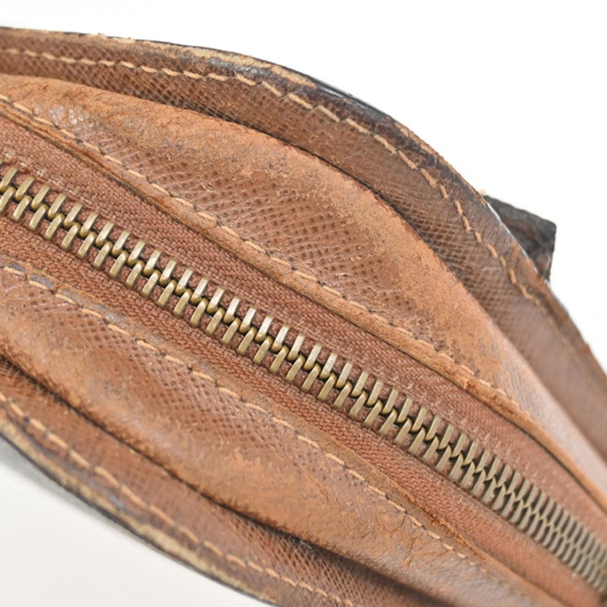 LOUIS VUITTON Orsay Clutch Hand Bag Monogram Leather Brown France M51790 07YJ027
