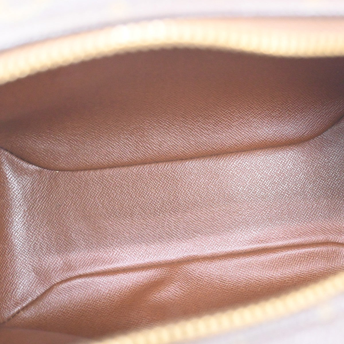 LOUIS VUITTON Blois Shoulder Bag Monogram Leather Brown France M51221 30CA203
