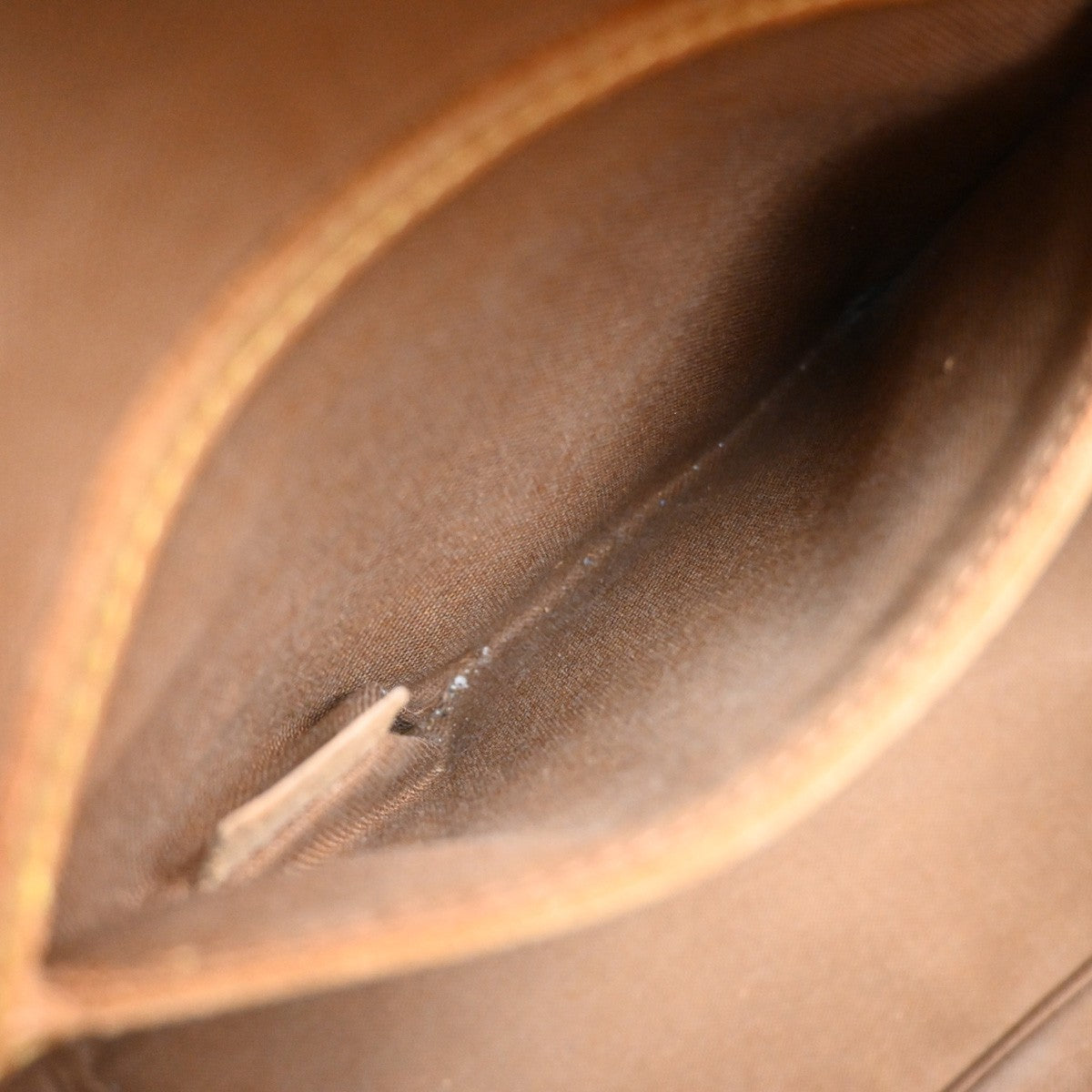 LOUIS VUITTON LV Logo Alma Hand Bag Monogram Leather Brown France M51130 88MA581