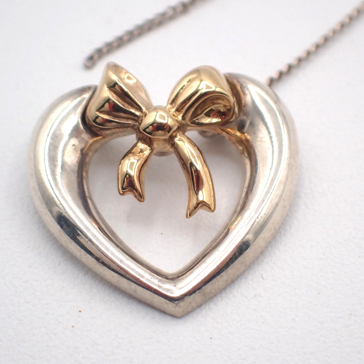 TIFFANY & CO. Logo Ribbon Heart 16mm Chain Necklace AG925 Gold 750 63KC886