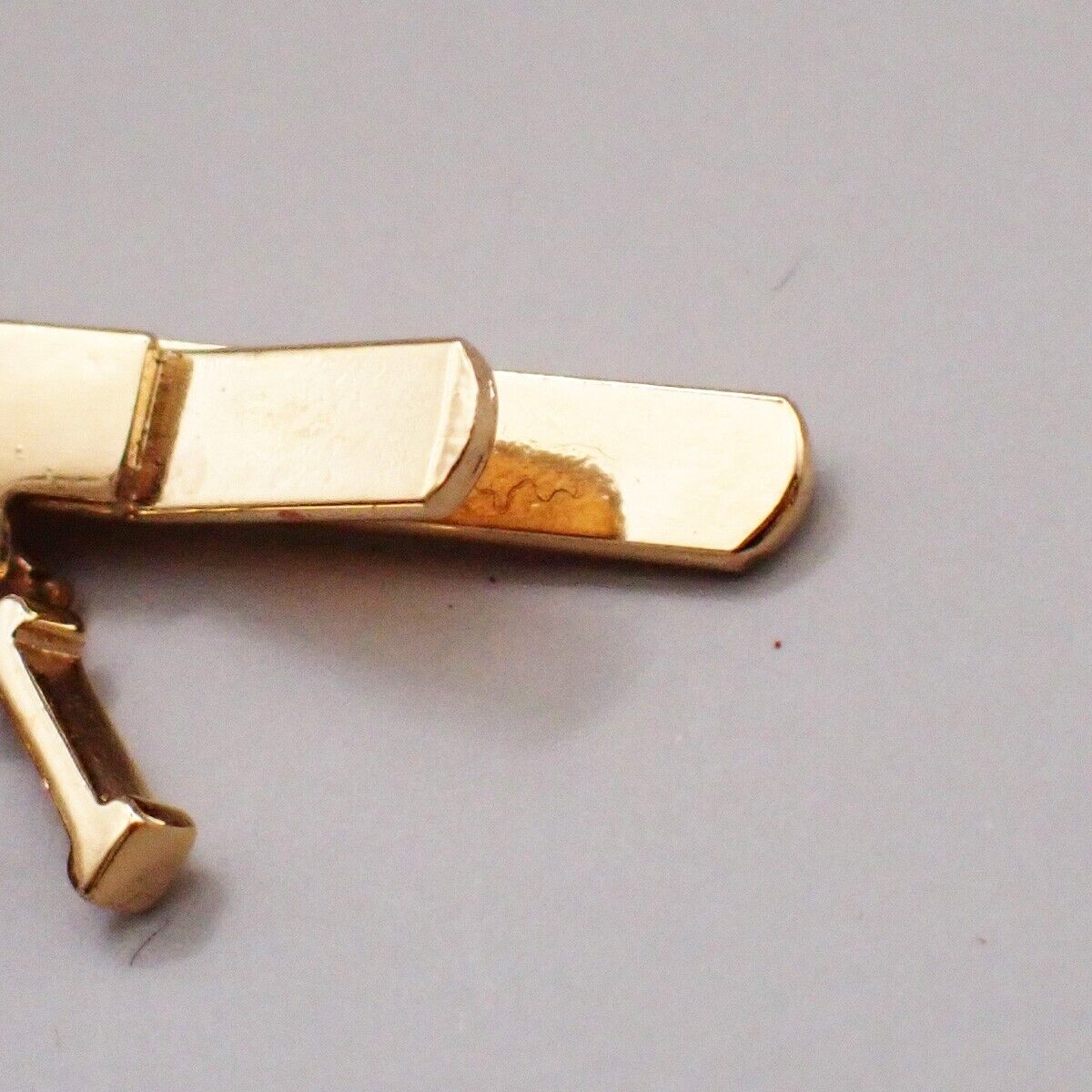 GUCCI Logo Bee Motif Rhinestone Hair Clip Pin Accessory Gold Italy 04YG569