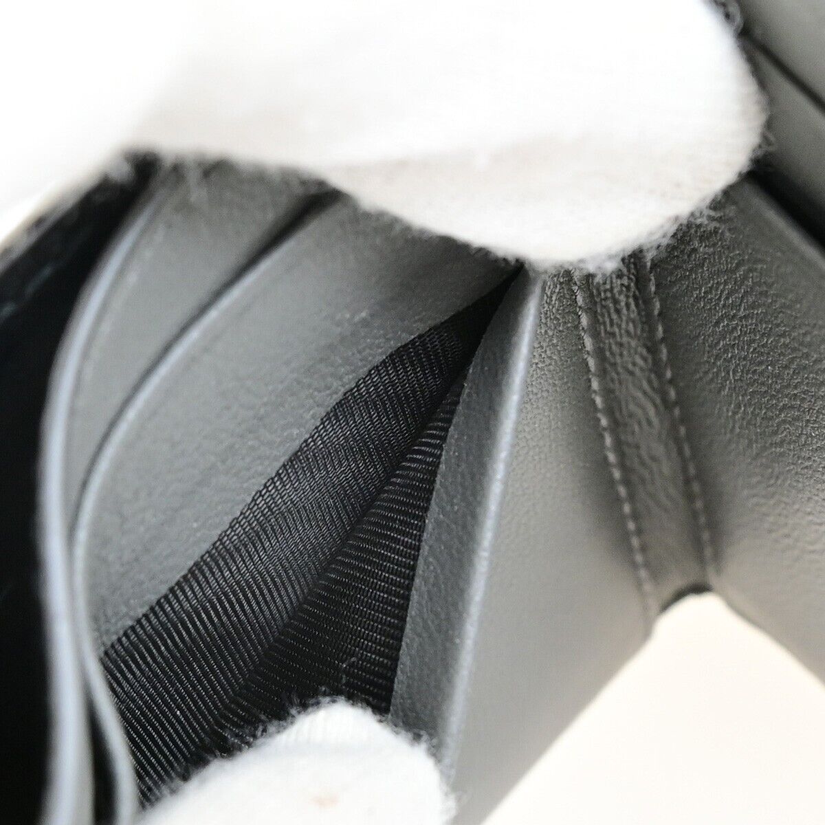 BOTTEGA VENETA INTRECCIATO Trifold Wallet Purse Leather Black Italy 31FB313