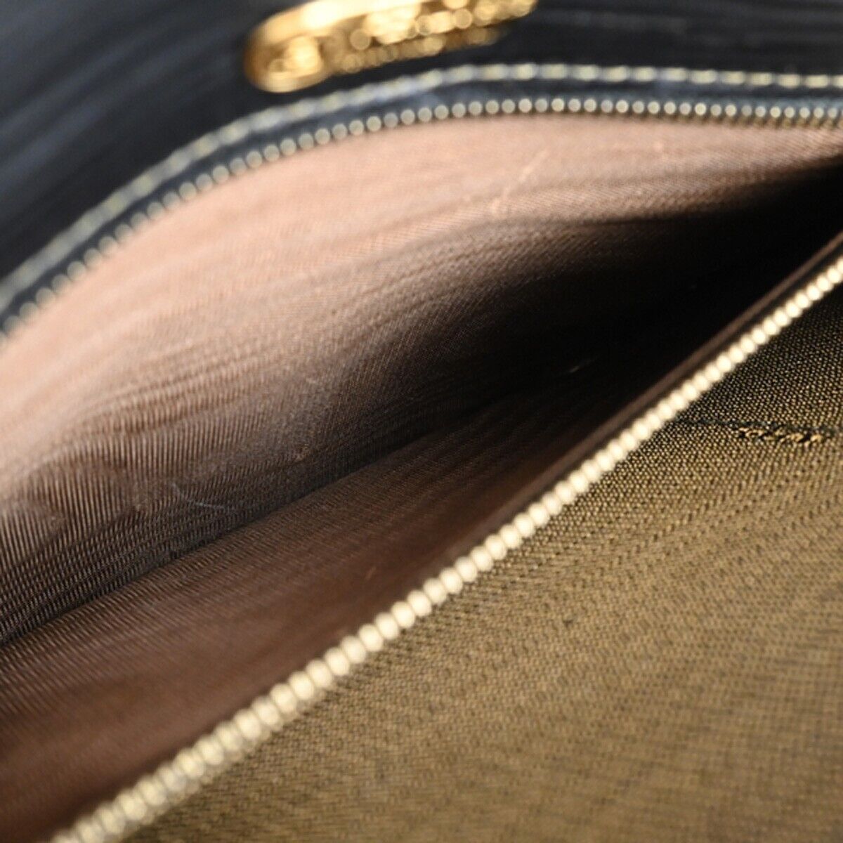 FENDI Logo Zucca Pattern Bifold Wallet Purse Canvas Leather Brown Black 37RJ803