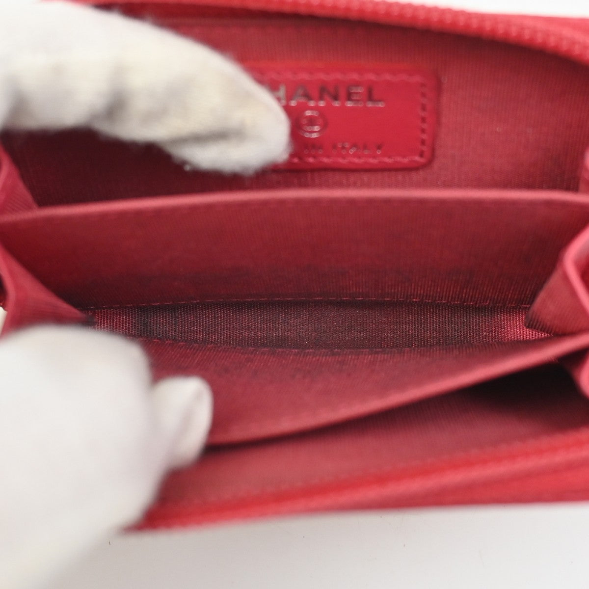 CHANEL CC Logo Zip Around Coin Wallet Grained Calfskin Leather Red Italy 87RL776