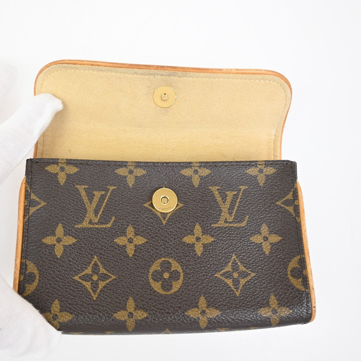 LOUIS VUITTON Pochette Florentine Bum Bag XS Monogram Leather BN M51855 34TA635