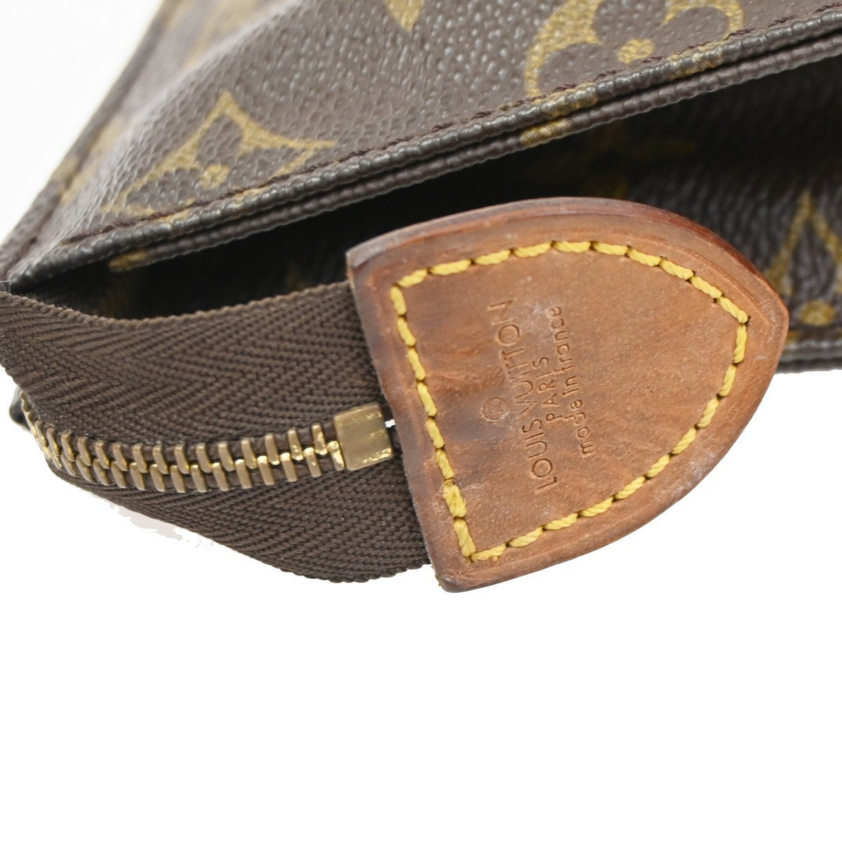 LOUIS VUITTON Poche Toilette 26 Clutch Pouch Bag Monogram Leather M47542 09YJ180