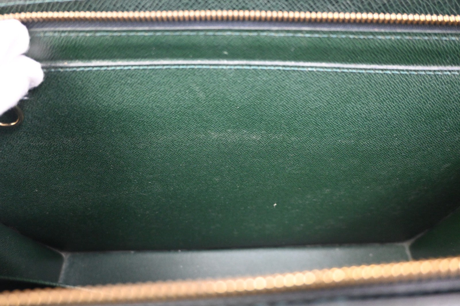 LOUIS VUITTON Porte Documents Lozan Briefcase Hand Bag Taiga M30054 04ZA369