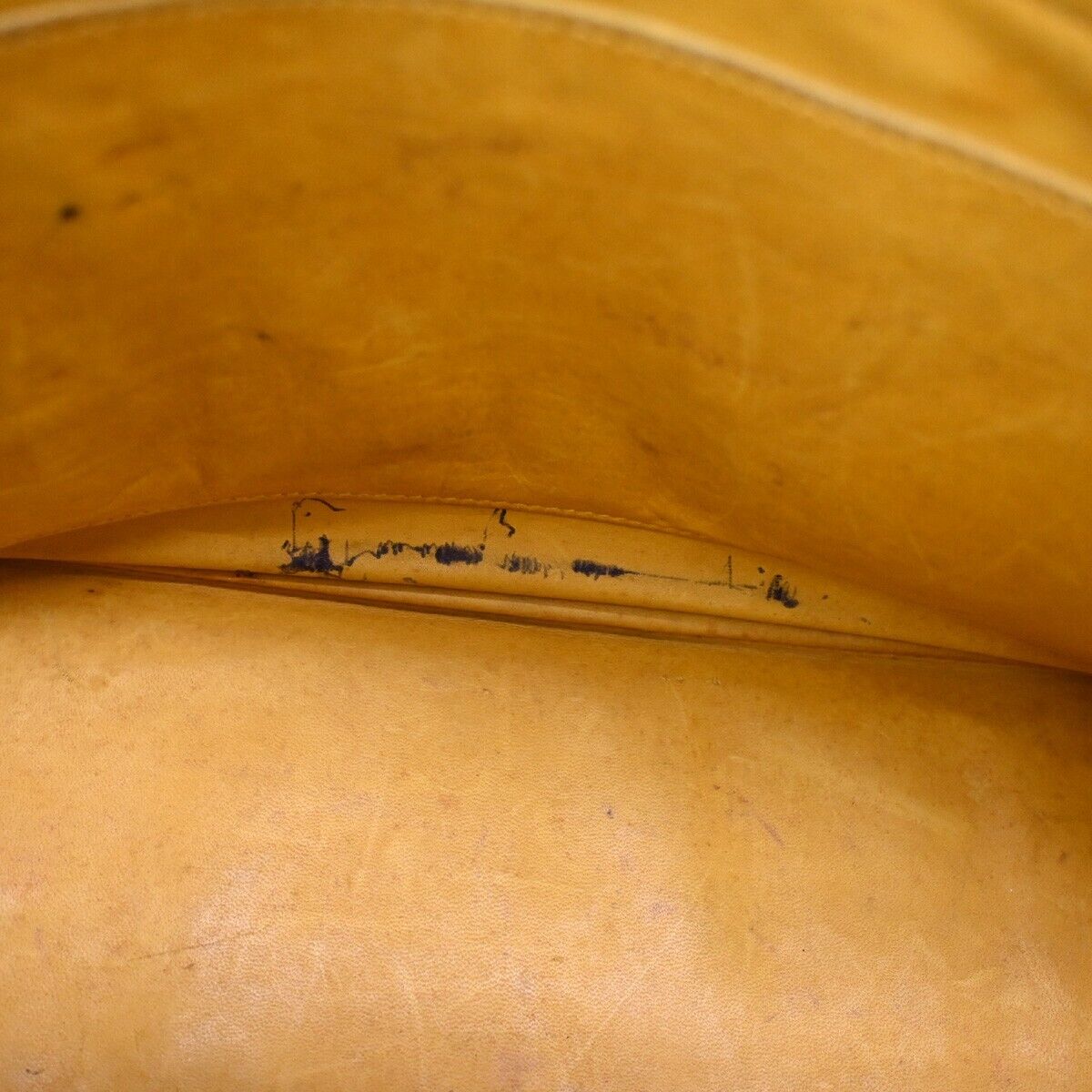 HERMES Bolide 37 2Way Shoulder Hand Bag Epsom Leather Black Yellow 310RC624