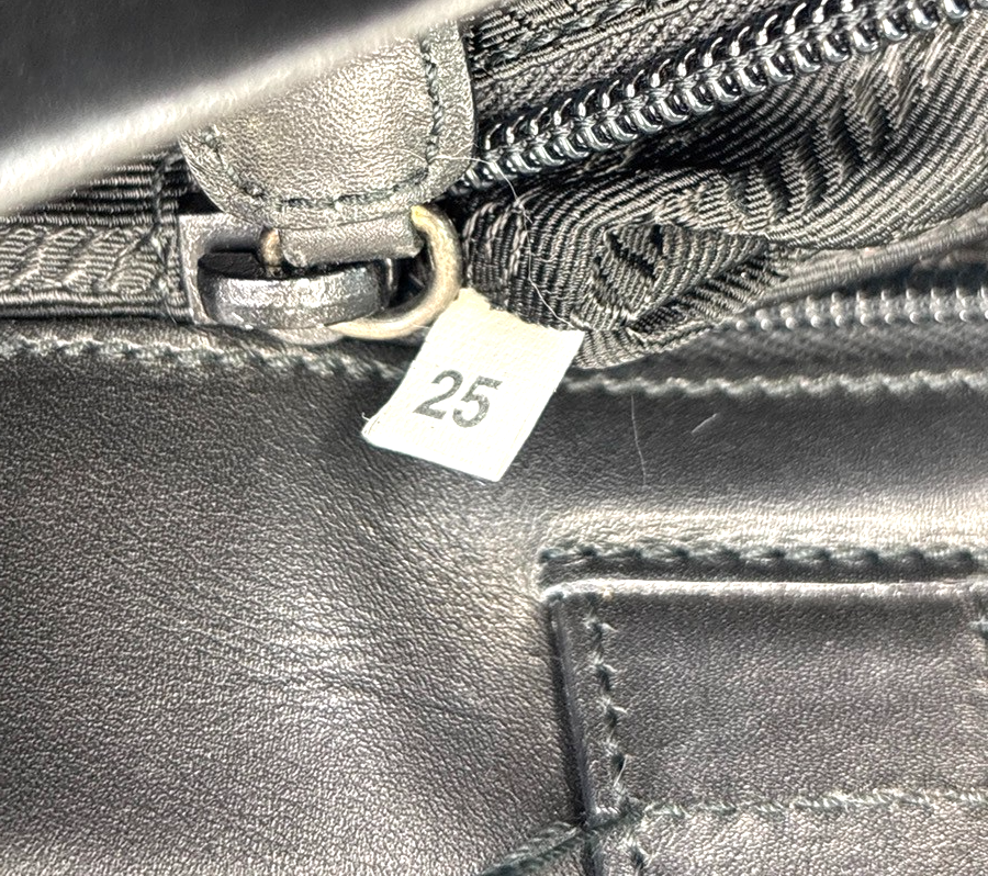 PRADA Logo Tessuto Shoulder Tote Hand Bag Nylon Leather Black Italy 69MA401