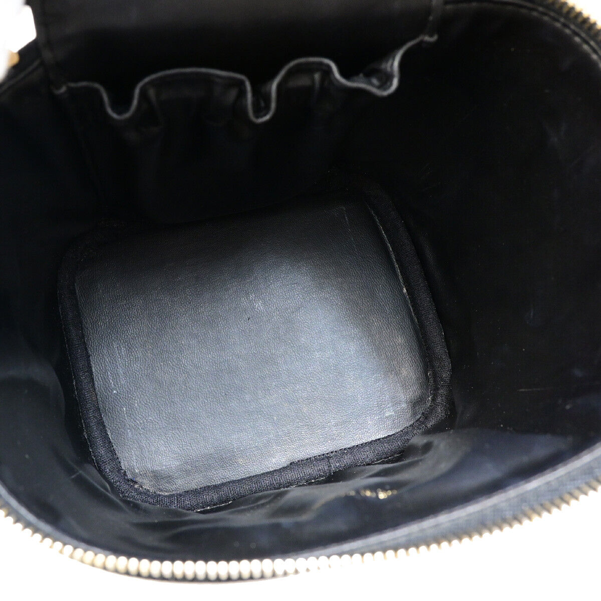 CHANEL CC Logo Vanity Hand Bag Caviar Skin Leather Black GHW France 59RJ911