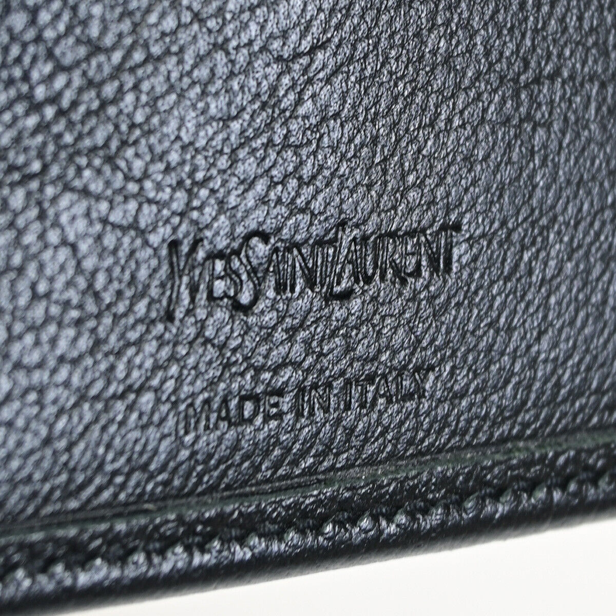 YVES SAINT LAURENT YSL Zipper Around Bifold Wallet Purse Leather Black 31YE696